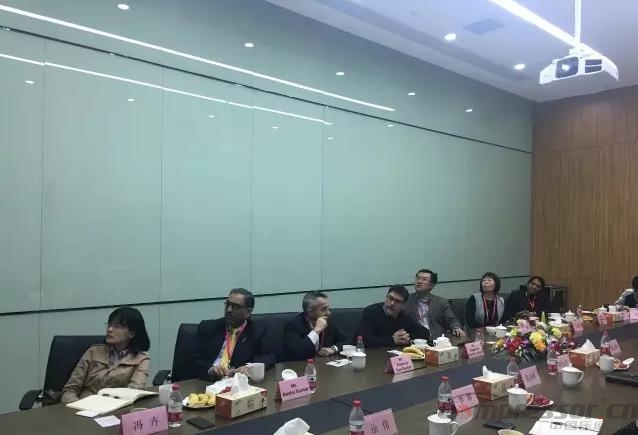 漢鐘精機(jī)喜迎聯(lián)合國(guó)官員來(lái)訪(fǎng)